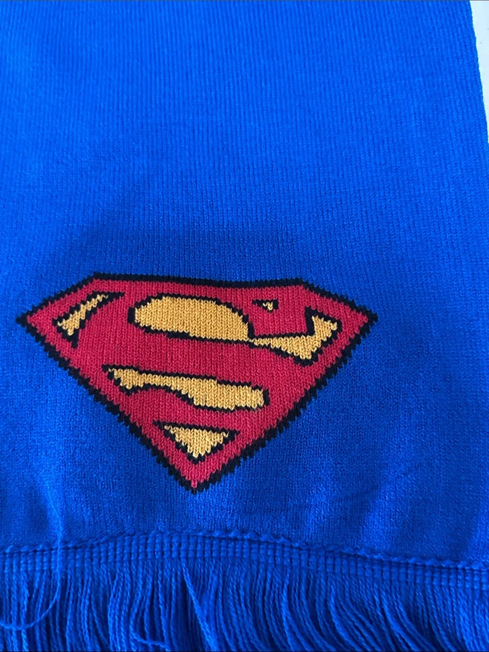 Warner Bros. Blue Superman Knit Scarf with Red & Yellow Shield. NWT.